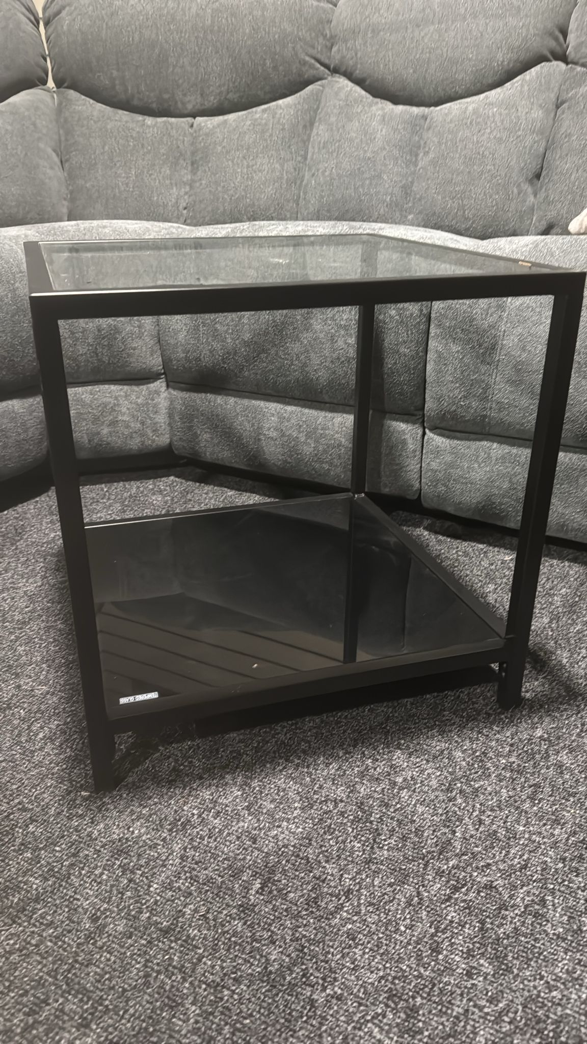 Shop display Glass lamp table black