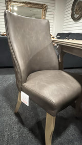 Shop display Millie Dining chair