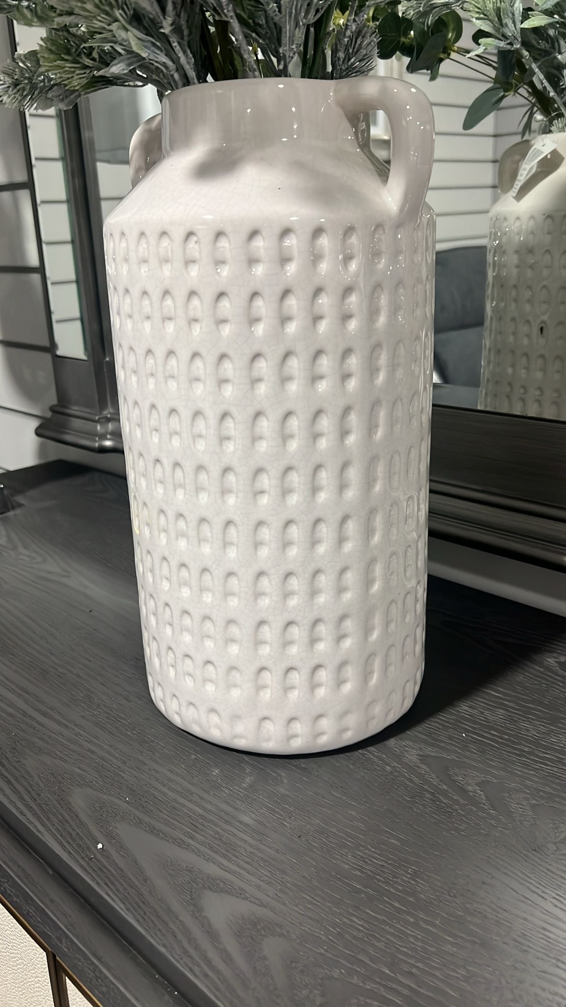 shop display cream vase