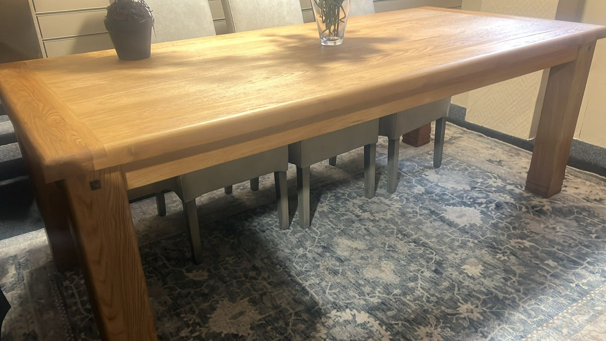 Shop display Donny Solid oak 2.2m table slight flaw