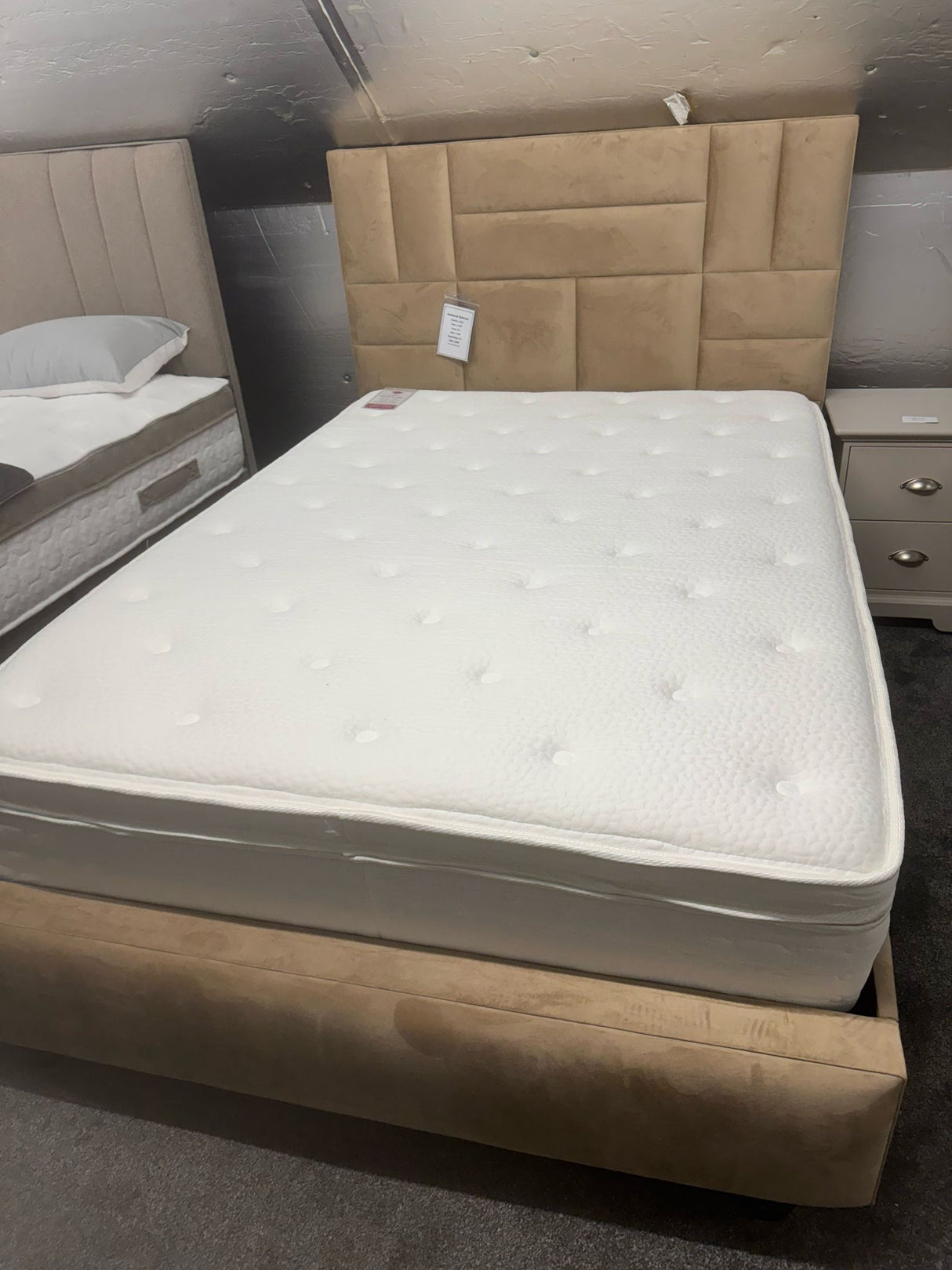 Shop display Double balmoral mattress honey b brand